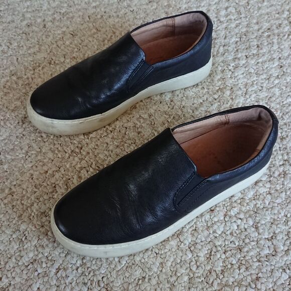 Frye Black leather Ivy Slip-On Shoes size 7M - Picture 1 of 12